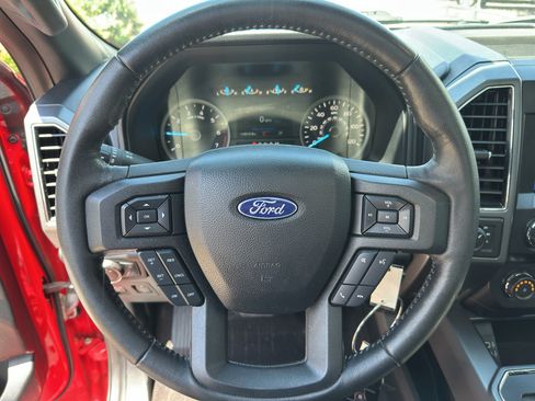 Used 2020 Ford F150 XLT w/ Equipment Group 302A Luxury AWD/4WD image 22