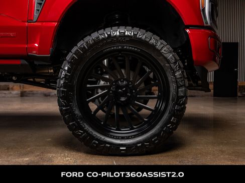 Used 2026 Ford F250 Platinum w/ Platinum Plus Package image 12