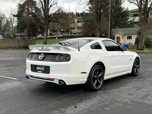 Used 2013 Ford Mustang GT image 5