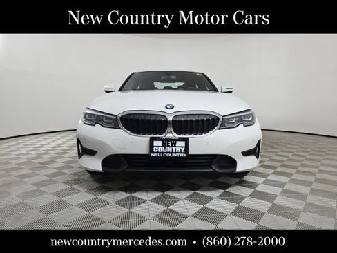 Used 2020 BMW 330i xDrive Sedan w/ Premium Package AWD/4WD image 2
