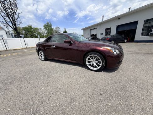 Used 2009 INFINITI G37 Convertible w/ Premium Pkg RWD image 23