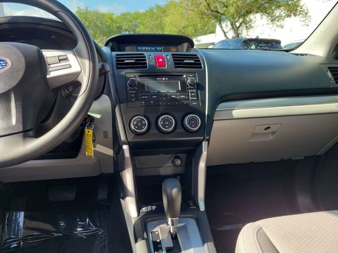 Used 2015 Subaru Forester 2.5i Premium w/ Popular Package #2 AWD/4WD image 19