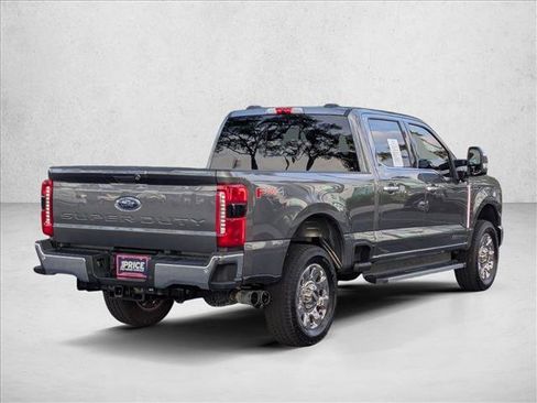 Used 2023 Ford F250 Lariat w/ Chrome Package AWD/4WD image 5