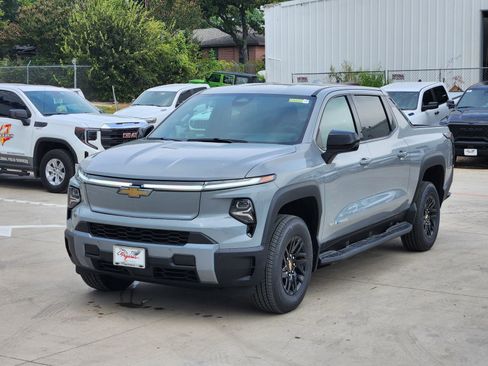New 2026 Chevrolet Silverado EV LT AWD/4WD image 7