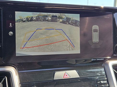 Used 2022 Kia Sorento EX w/ Panoramic Sunroof Package FWD image 32