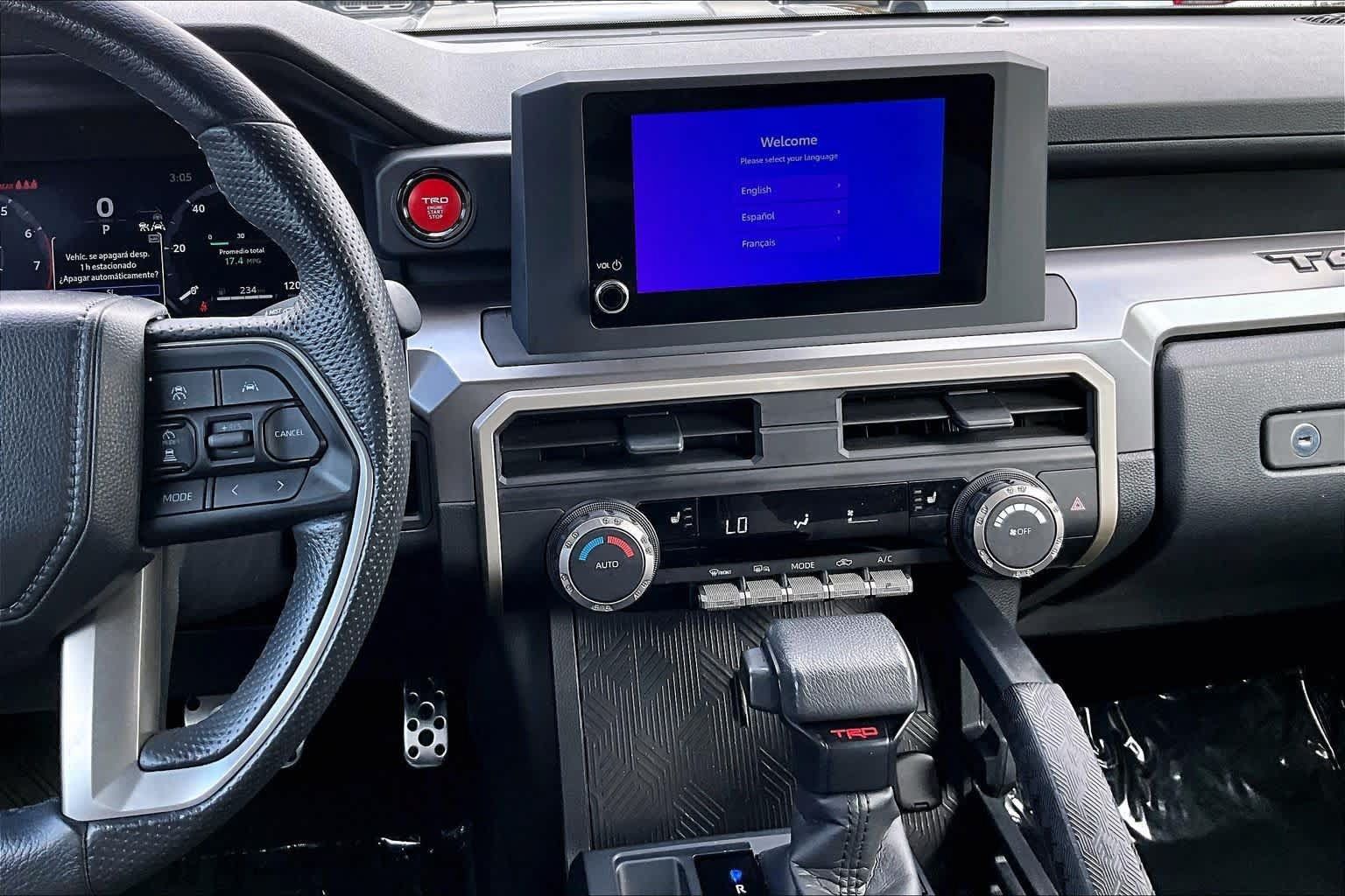 Used 2024 Toyota Tacoma TRD Sport AWD/4WD image 7