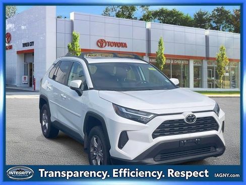 Used 2025 Toyota RAV4 XLE w/ Convenience Package image 1