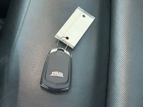 Used 2017 Cadillac XT5 Luxury w/ Driver Awareness Package image 41