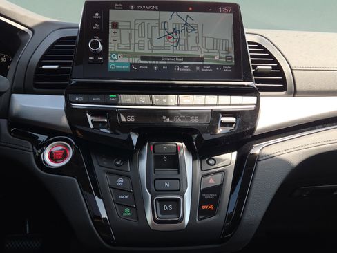 New 2026 Honda Odyssey Touring image 21