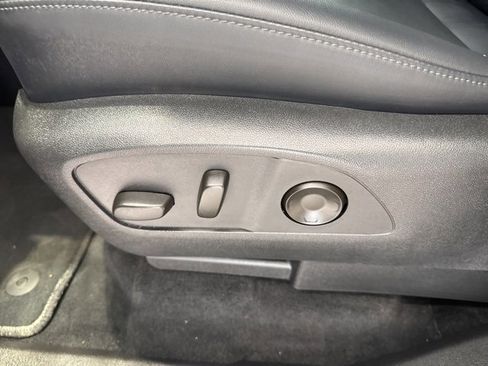 Certified 2024 GMC Acadia Elevation image 22