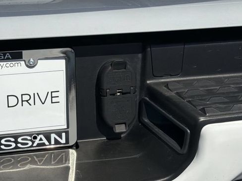 Used 2023 RAM 1500 Big Horn AWD/4WD image 5