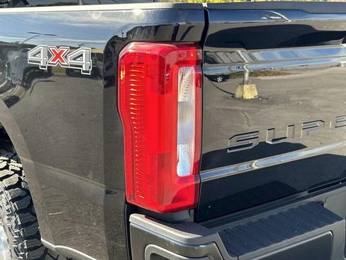 New 2026 Ford F250 XL w/ XL Off-Road Package image 12