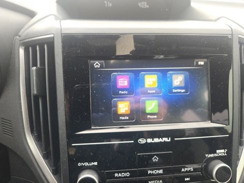 Used 2018 Subaru Crosstrek 2.0i Premium image 10