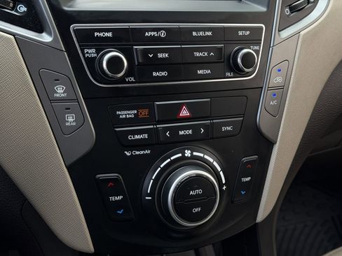 Used 2018 Hyundai Santa Fe Sport w/ 2.4L Value Package 02 FWD image 20