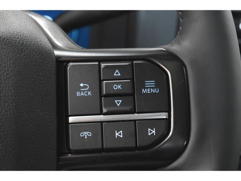 New 2025 Ford F350 Platinum w/ FX4 Off-Road Package image 17