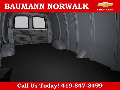 New 2026 Chevrolet Express 2500 Extended RWD image 17