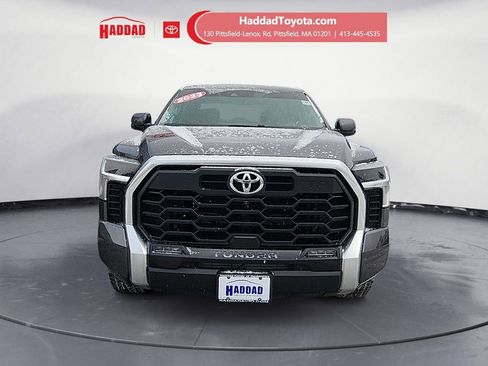 Used 2023 Toyota Tundra Limited w/ TRD Off-Road Package image 8