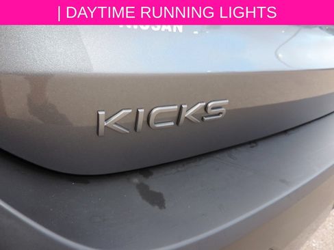 Certified 2025 Nissan Kicks SV FWD image 11