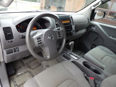 Used 2016 Nissan Frontier S image 11