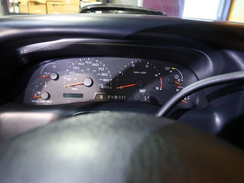 Used 2003 Ford F350 XLT image 49