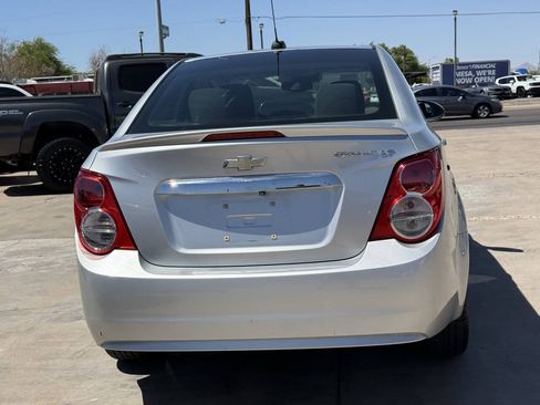 Used 2015 Chevrolet Sonic LT w/ Wheels and Fog Lamp Package FWD image 9