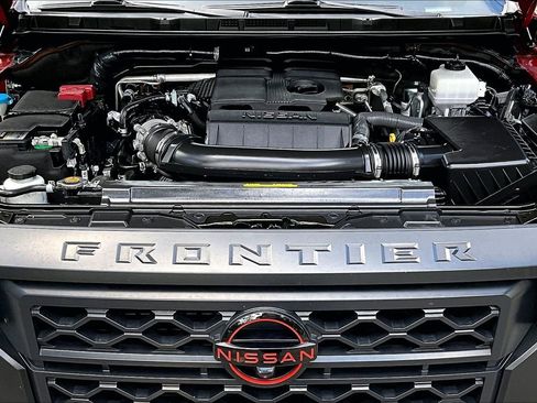 Used 2024 Nissan Frontier Pro-X w/ Pro Convenience Package RWD image 29