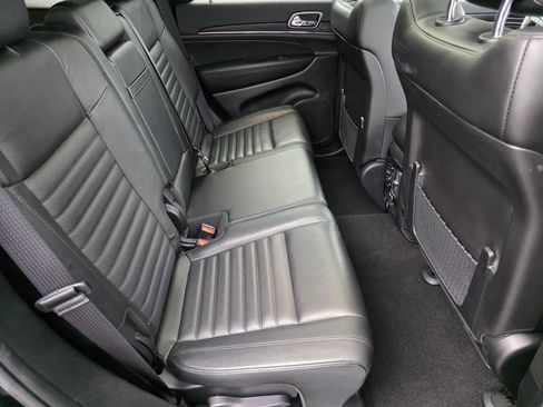 Used 2021 Jeep Grand Cherokee Limited X image 26