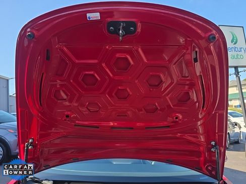 Used 2019 Tesla Model 3 Standard Range Plus image 12