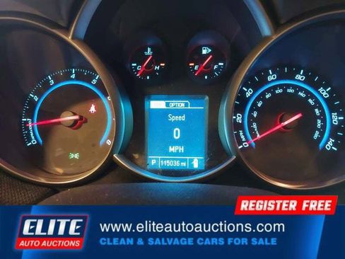 Used 2014 Chevrolet Cruze LT image 14