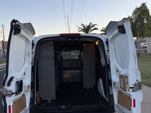 Used 2015 Ford Transit Connect XL image 15