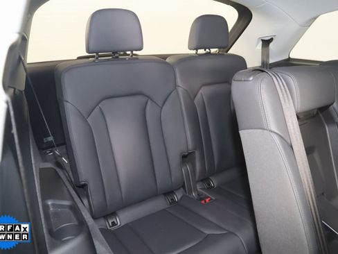 Used 2022 Audi Q7 Premium Plus image 14