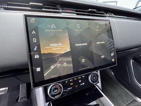 Certified 2023 Land Rover Range Rover SE AWD/4WD image 25