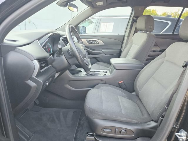 Used 2023 Chevrolet Traverse LT FWD image 9