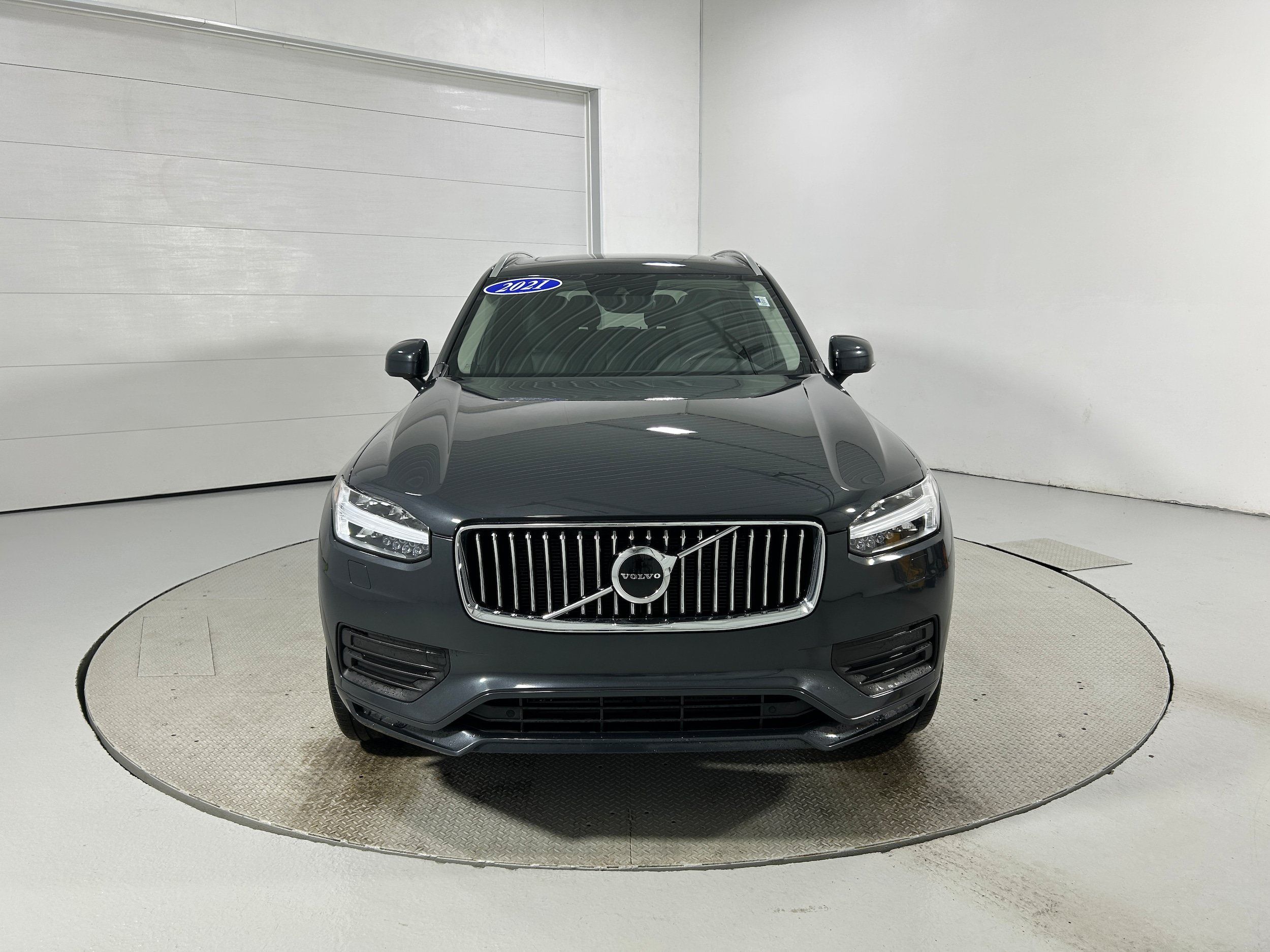 Used 2021 Volvo XC90 T6 Momentum w/ Climate Package AWD/4WD image 17