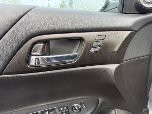 Used 2014 Honda Accord EX-L image 13