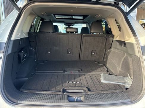 New 2026 Nissan Rogue Platinum w/ Platinum Premium Package image 34