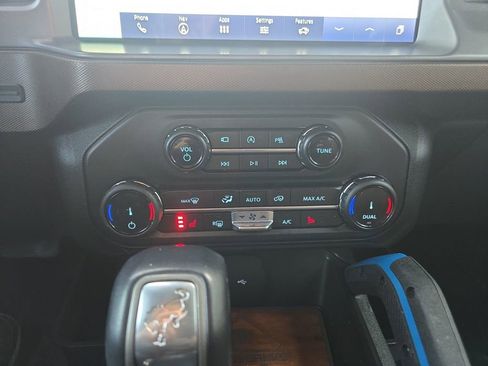 Used 2022 Ford Bronco Outer Banks image 21