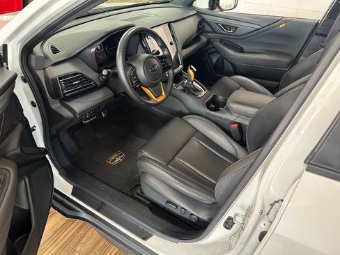 Used 2022 Subaru Outback Wilderness w/ Wilderness Package image 7