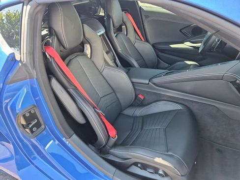 Used 2023 Chevrolet Corvette Stingray Preferred Cpe w/ Z51 Performance Package RWD image 27