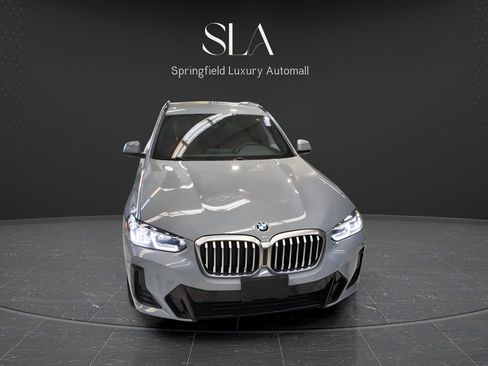 Used 2022 BMW X3 xDrive30i AWD/4WD image 3
