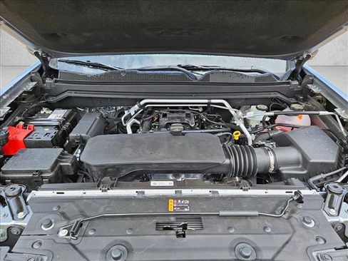 New 2026 Chevrolet Colorado LT w/ LT Convenience Package AWD/4WD image 18