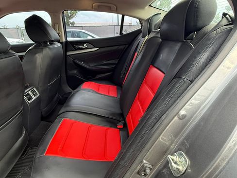 Used 2017 Nissan Maxima 3.5 S FWD image 21