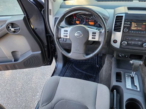 Used 2014 Nissan Xterra S image 31