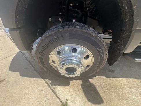 Used 2026 Ford F450 Lariat AWD/4WD image 37