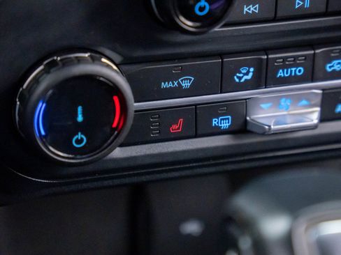 Used 2022 Ford Bronco Badlands w/ Sasquatch Package image 25