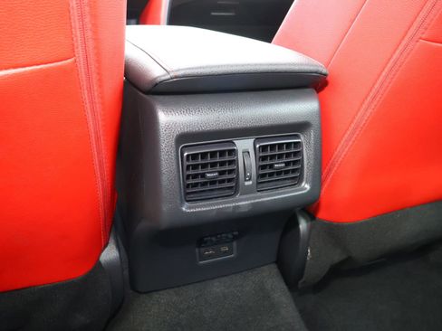 Used 2025 Toyota Camry XSE w/ Premium Plus Package image 13