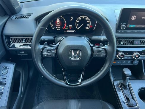 Used 2025 Honda Civic Sport image 16