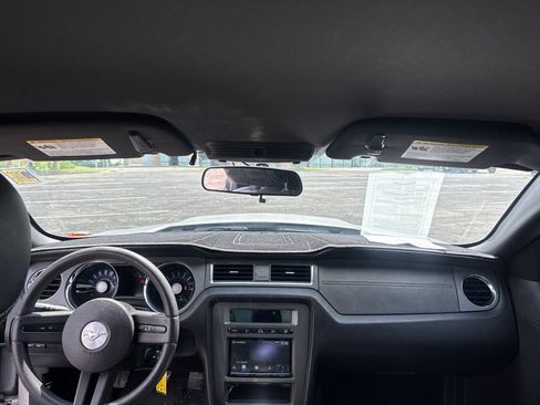 Used 2012 Ford Mustang GT w/ Security Pkg RWD image 11