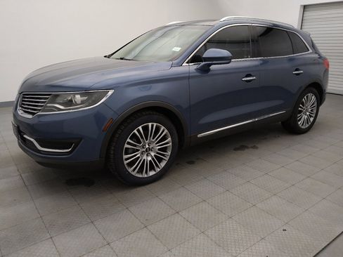 Used 2018 Lincoln MKX Reserve w/ Lincoln MKX Climate Package image 2