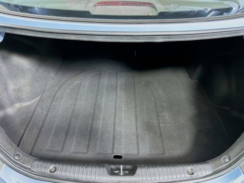 Used 2012 Hyundai Accent GLS FWD image 16